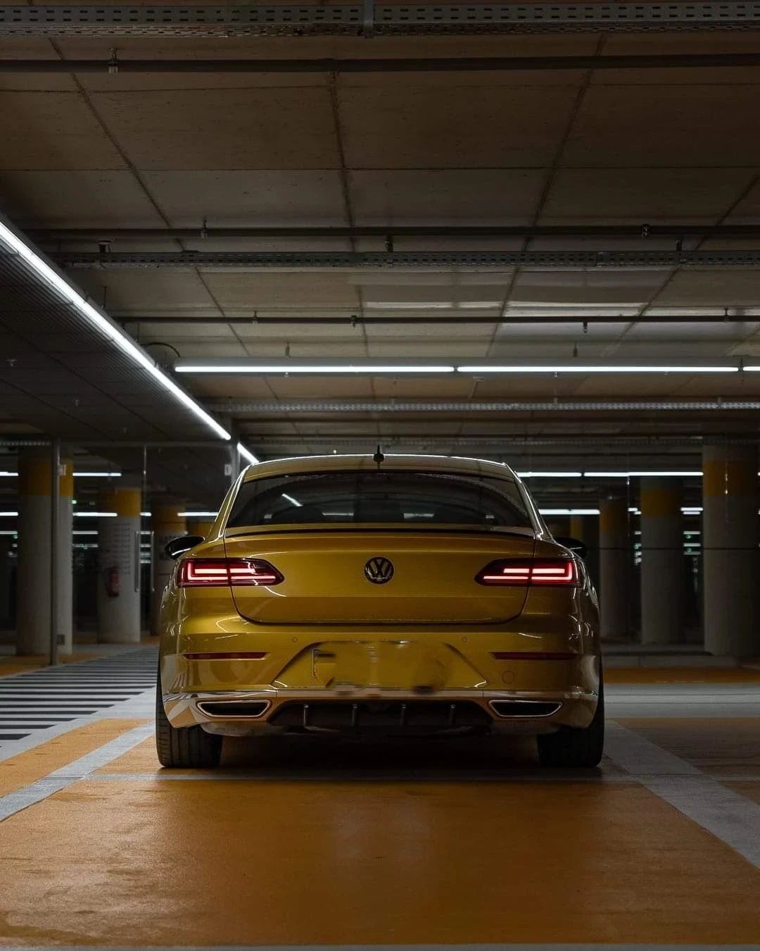 VW Arteon 190 HP 50000KM, снимка 2 - Автомобили и джипове - 53796391