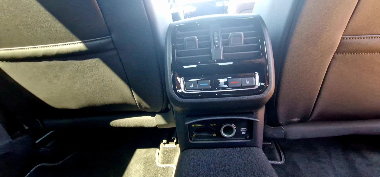 VW Arteon 190 HP 50000KM, снимка 8 - Автомобили и джипове - 53796391