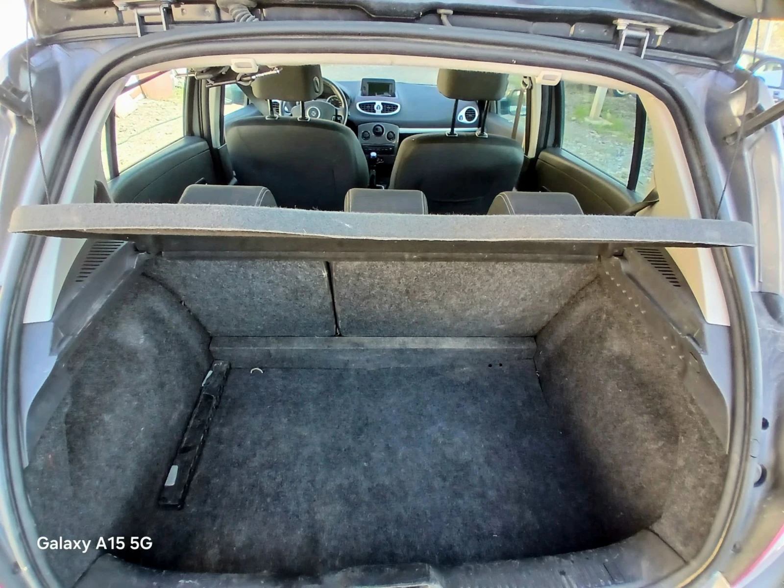 Renault Clio 1.5DCI * 2011�.  | Mobile.bg � ����������� 11