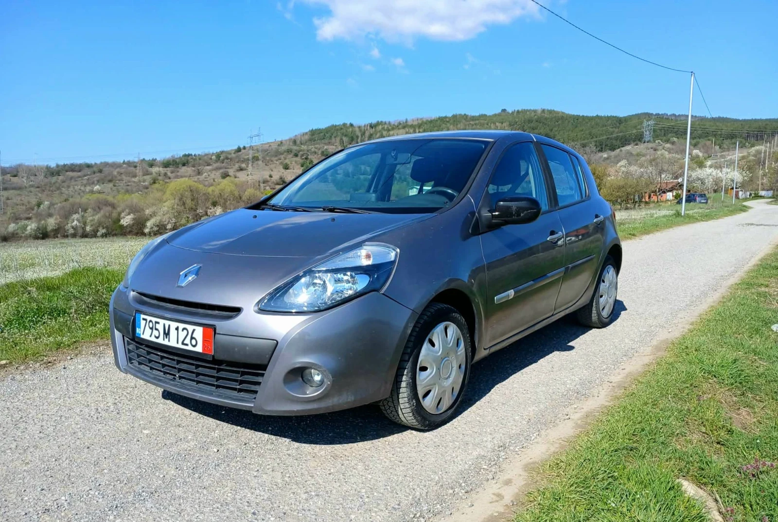 Renault Clio 1.5DCI * 2011�.  | Mobile.bg � ����������� 2