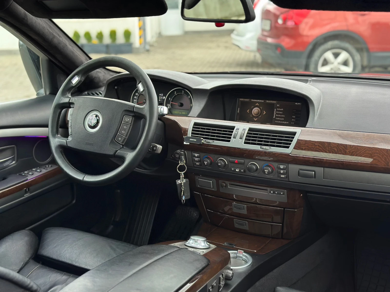 BMW 730, снимка 7 - Автомобили и джипове - 54312265