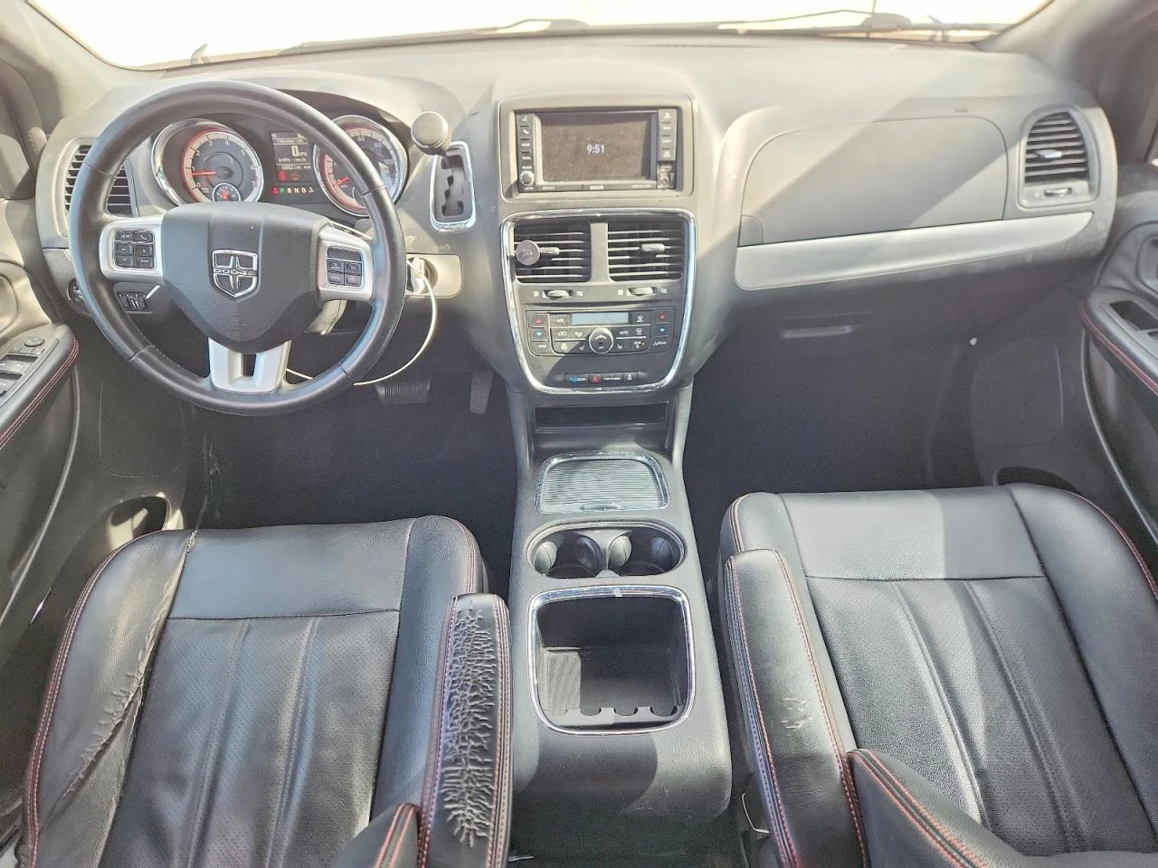Dodge Caravan GRAND GT, снимка 8 - Автомобили и джипове - 54601032