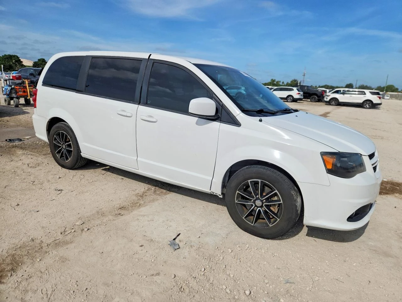 Dodge Caravan GRAND GT, снимка 2 - Автомобили и джипове - 54601032