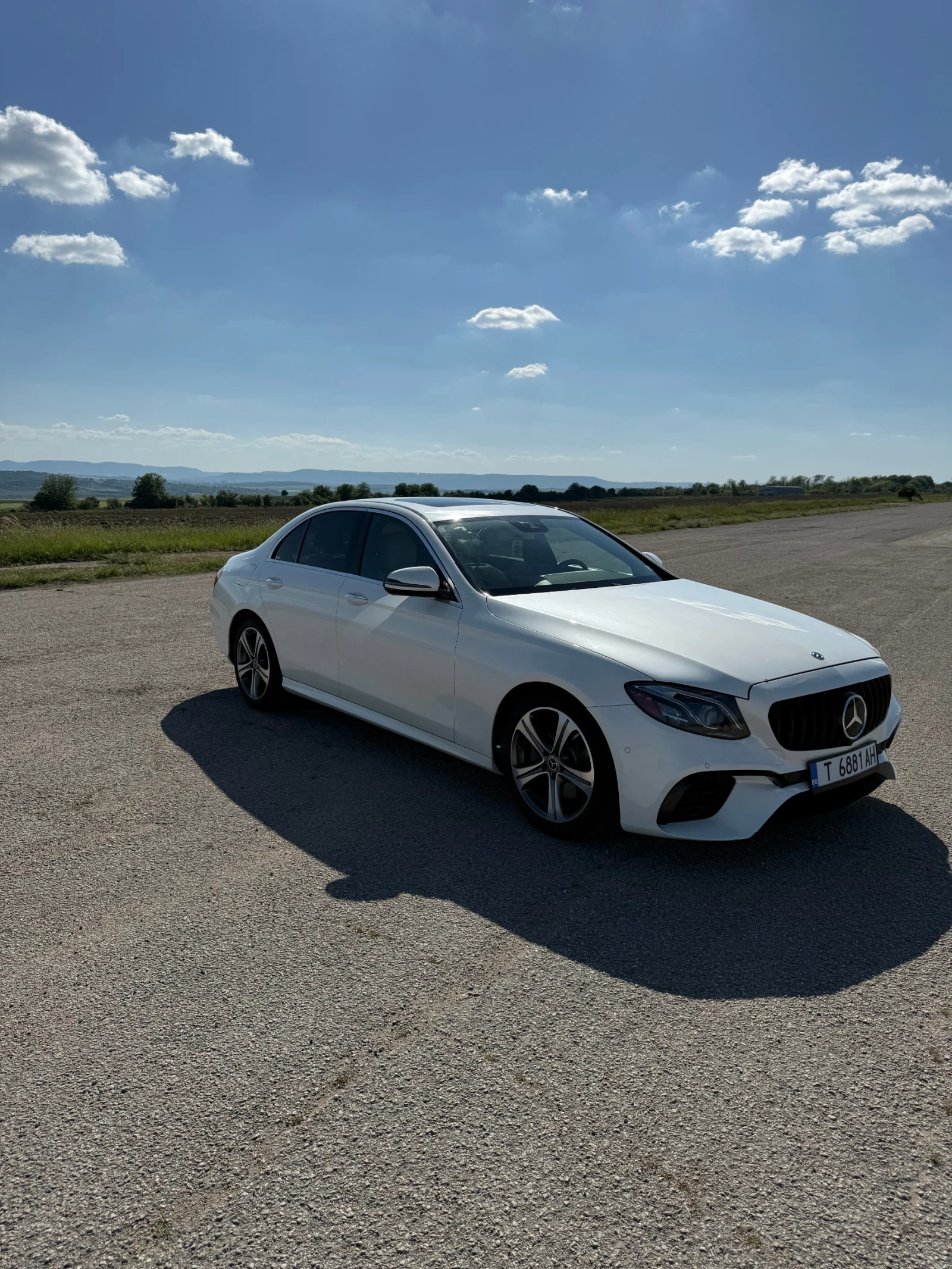 Mercedes-Benz E 300, снимка 3 - Автомобили и джипове - 55401165