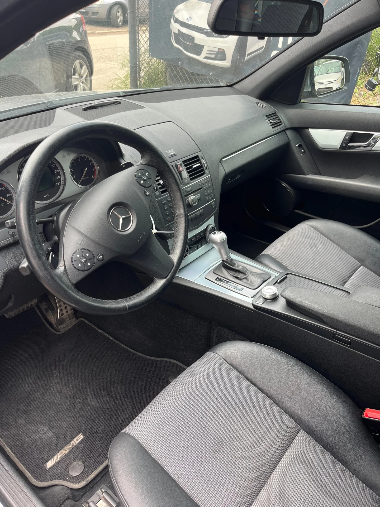 Mercedes-Benz C 180 AMG - Kompresor - Automat - SWISS, снимка 9 - Автомобили и джипове - 54651791