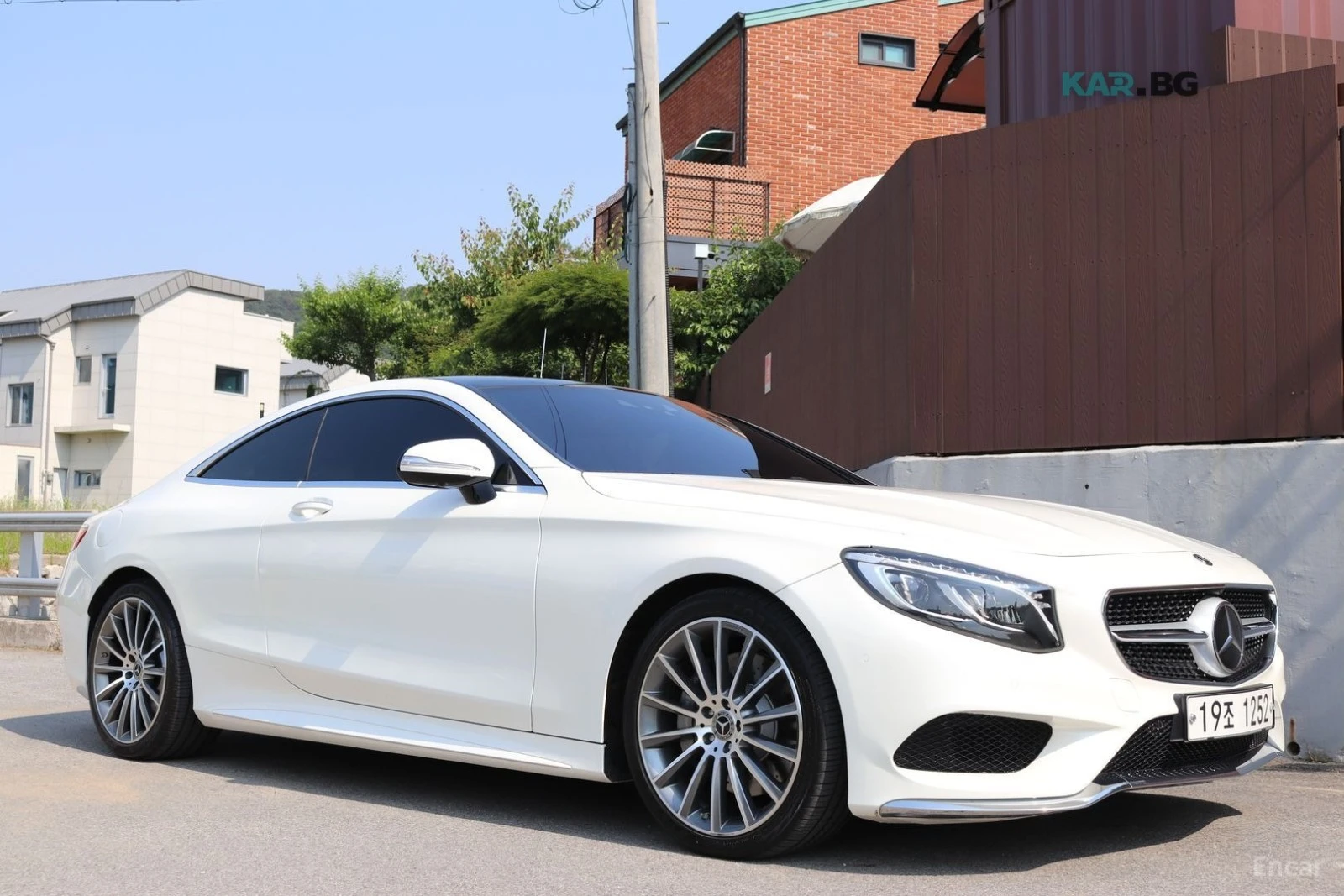 Mercedes-Benz S 400 4MATIC/DISTRONIC/360 VIEW/HUD, снимка 3 - Автомобили и джипове - 54901492