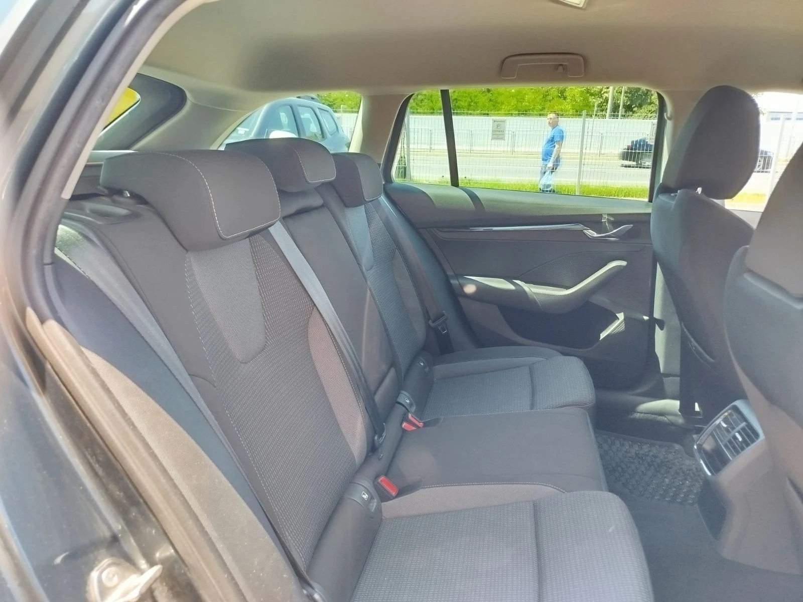 Skoda Octavia 1.5 TSI/150 �.�. | Mobile.bg � ����������� 17