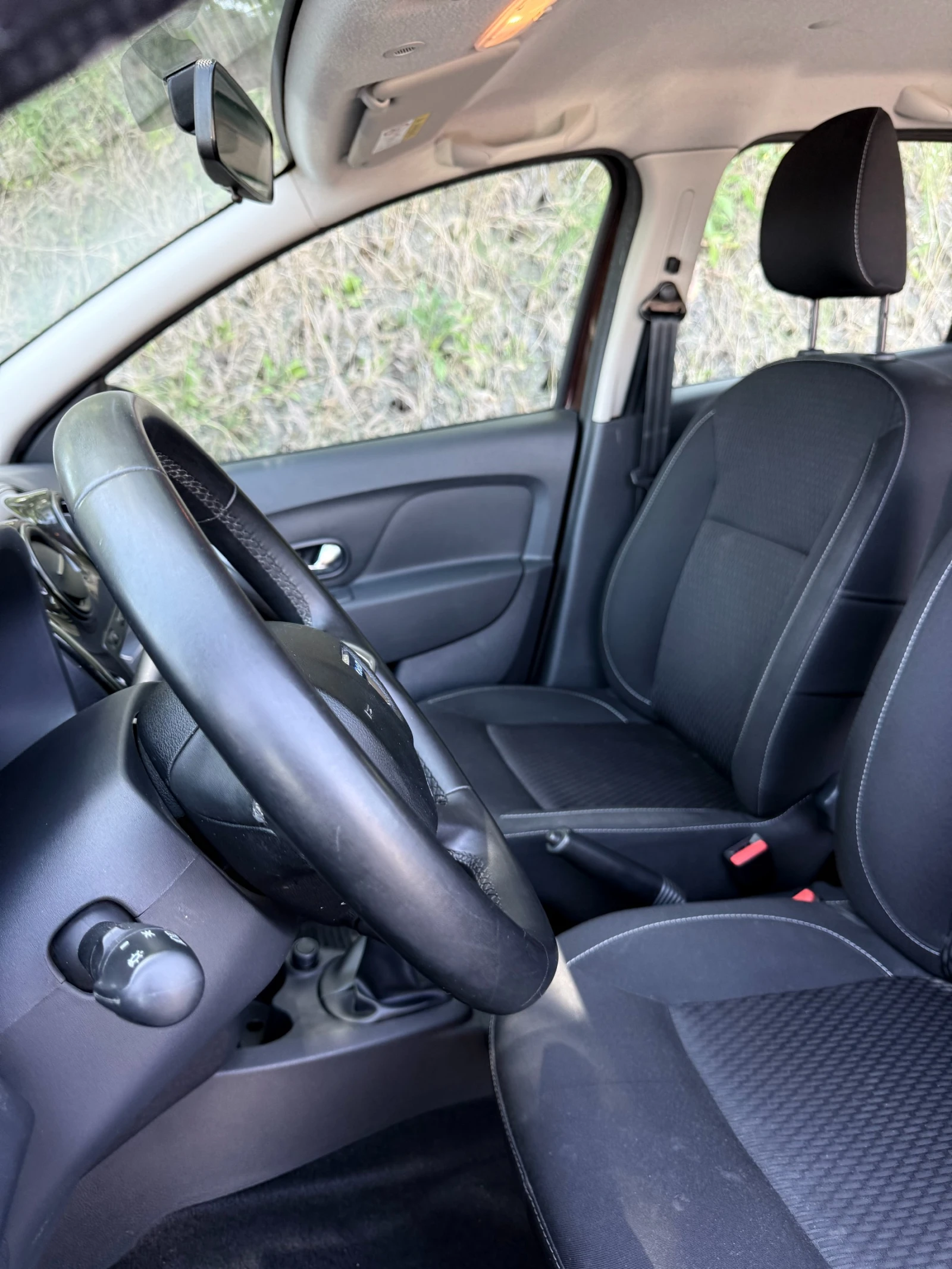 Dacia Sandero 0.9TCe LPG 90k.c, снимка 6 - Автомобили и джипове - 55087529