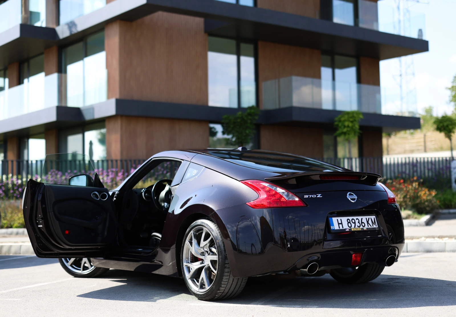 Nissan 370Z 44 ���. �� | Mobile.bg � ����������� 4