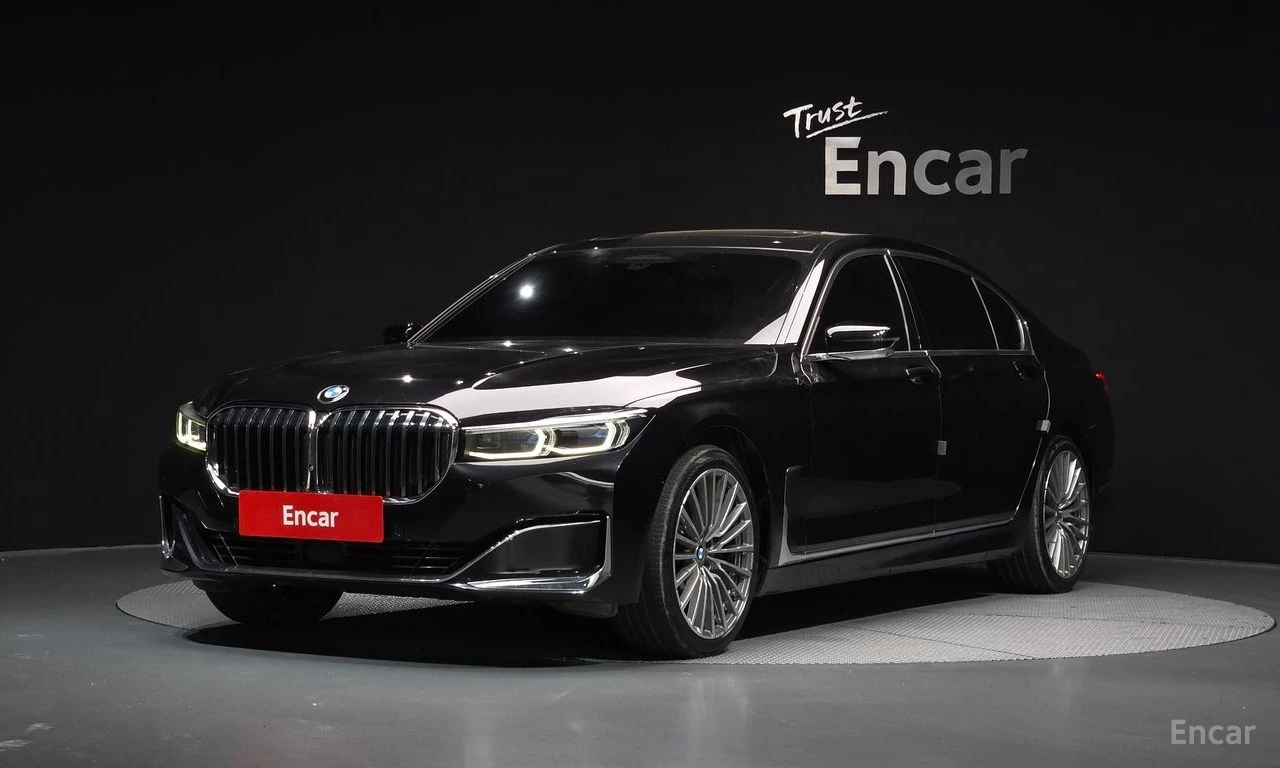 BMW 730 d* LONG* INDIVIDUAL* HARMAN* МАСАЖ* КРАЙНА ЦЕНА