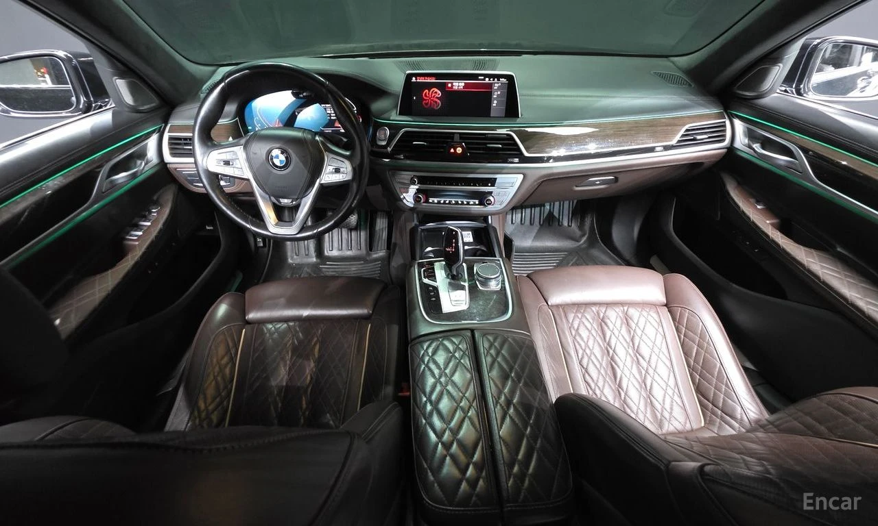 BMW 730 d* LONG* INDIVIDUAL* HARMAN* МАСАЖ* КРАЙНА ЦЕНА, снимка 9 - Автомобили и джипове - 55684015