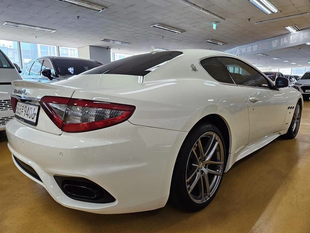 Maserati GranTurismo, снимка 5 - Автомобили и джипове - 55695070