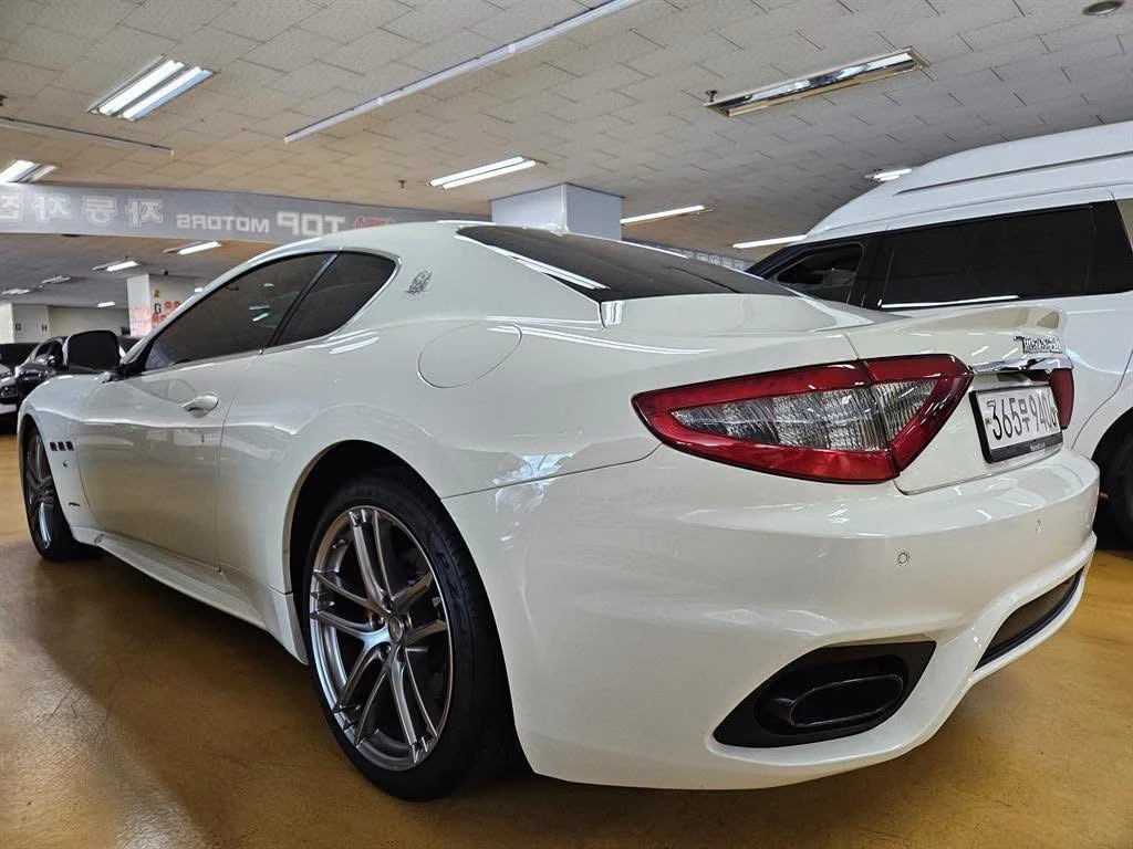 Maserati GranTurismo, снимка 6 - Автомобили и джипове - 55695070