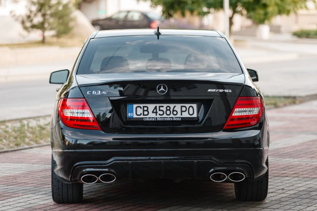Mercedes-Benz C 300, снимка 2 - Автомобили и джипове - 55799917
