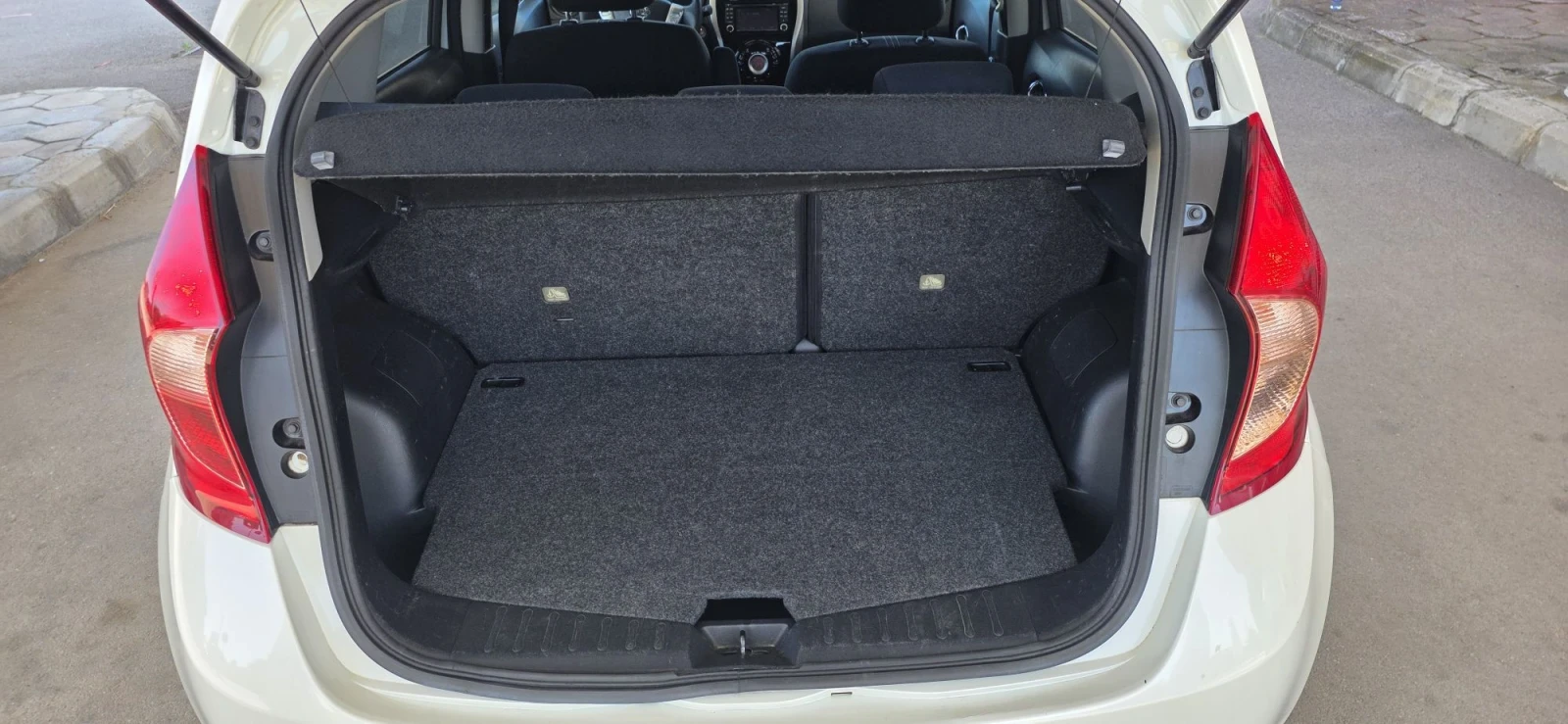 Nissan Note 1.2 Dig-s, снимка 11 - Автомобили и джипове - 55887961