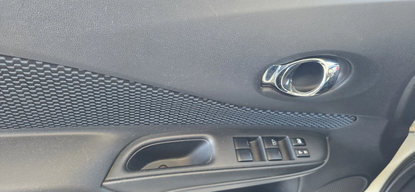 Nissan Note 1.2 Dig-s, снимка 7 - Автомобили и джипове - 55887961