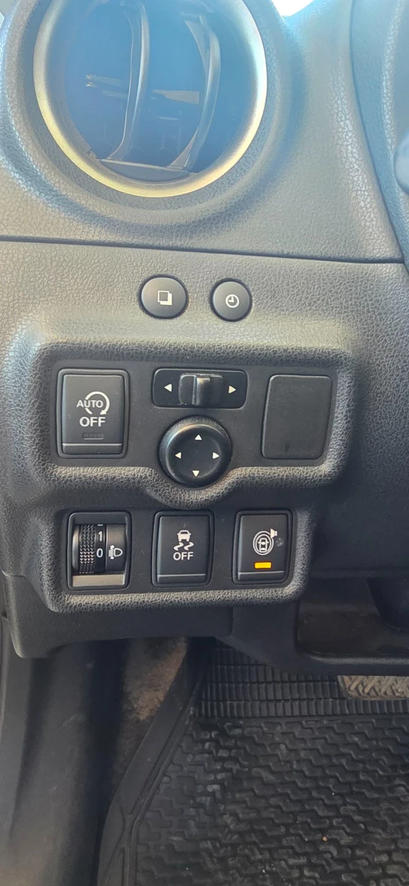 Nissan Note 1.2 Dig-s, снимка 8 - Автомобили и джипове - 55887961