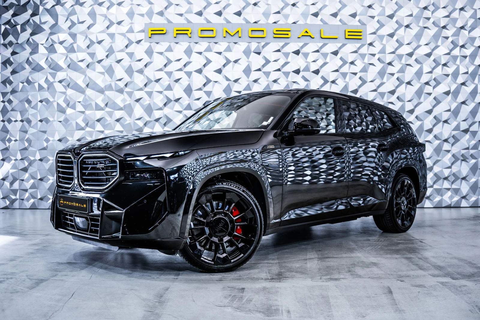 BMW XM xDrive* Bowers&Wilkins* 360