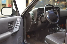 Jeep Cherokee XJ 2.5D - 9400 € / 18384.80 лв. - 76113783 5