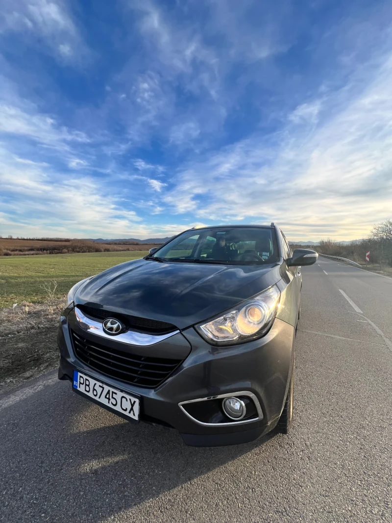 Hyundai IX35, снимка 1 - Автомобили и джипове - 48543371