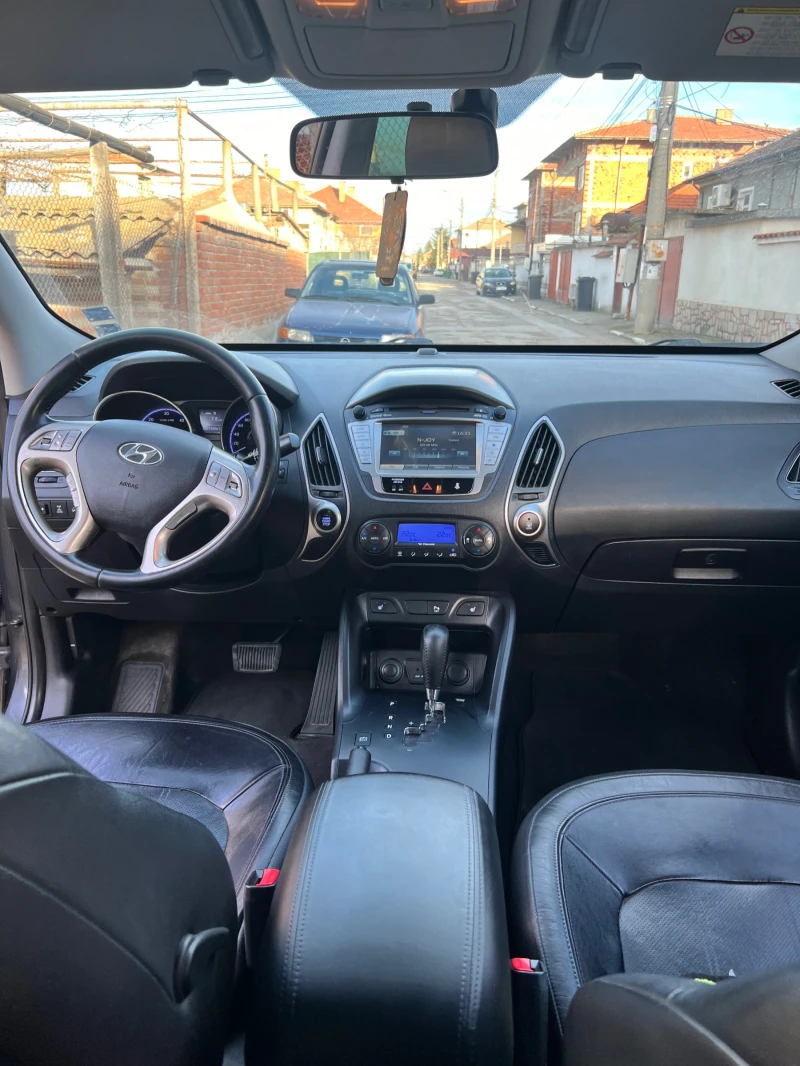 Hyundai IX35, снимка 4 - Автомобили и джипове - 48543371