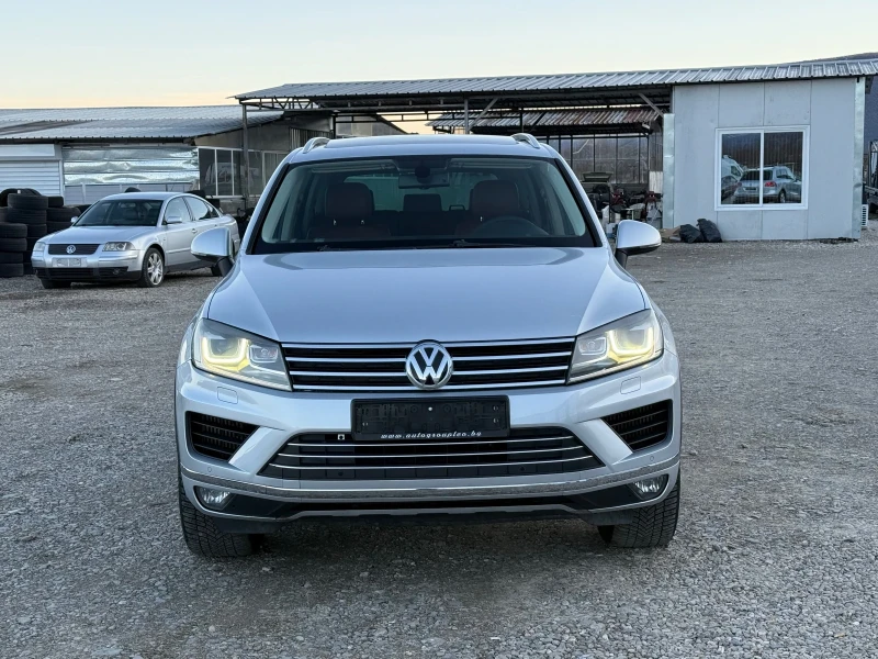 VW Touareg 3.0 TDI V6 LIZING , снимка 2 - Автомобили и джипове - 48591273