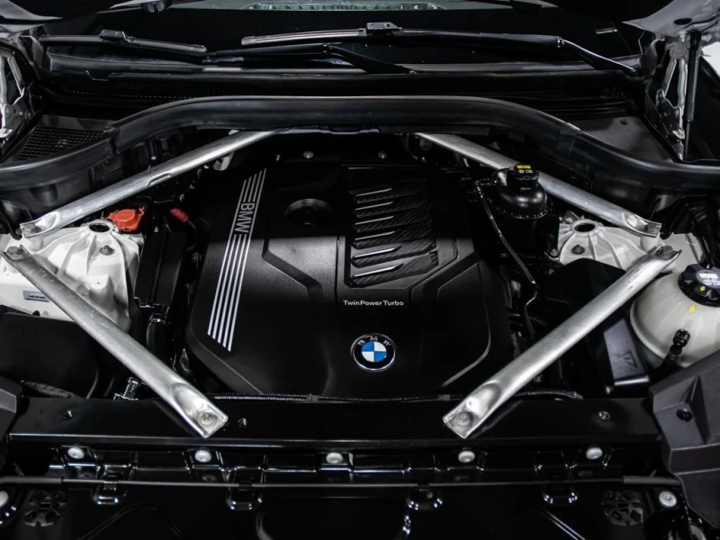 BMW X5 40iXDRIVE, снимка 16 - Автомобили и джипове - 52317751