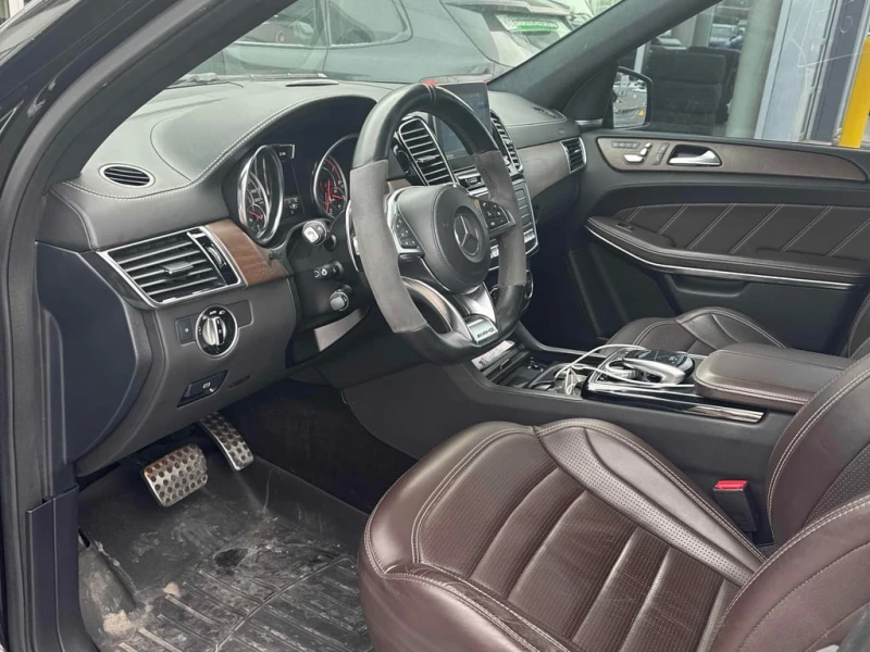 Mercedes-Benz GLS * AMG 63 * CARFAX * БЕЗ ПЪРВОНАЧАЛНА ВНОСКА, снимка 5 - Автомобили и джипове - 52941011