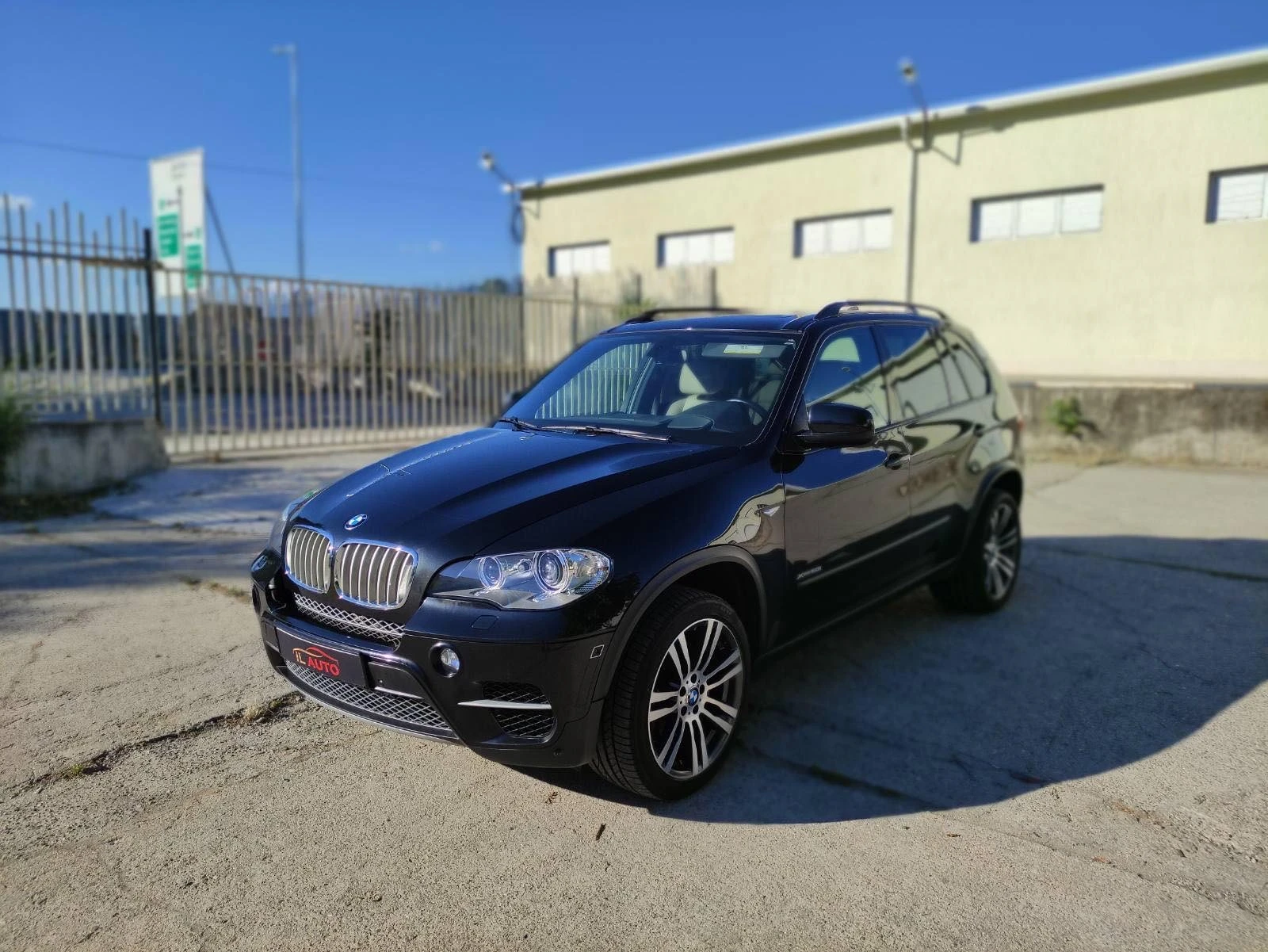 BMW X5 5.0i/Mpak/Vakum/panorama/360/podgrev/FULL!!! - [1] 