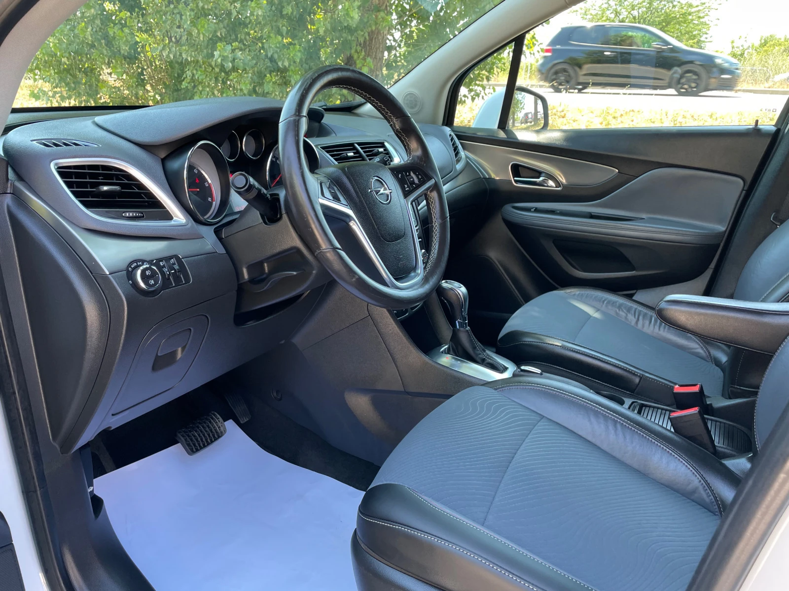 Opel Mokka 1.7 АВТОМАТ* COSMO* euro 5B - изображение 7