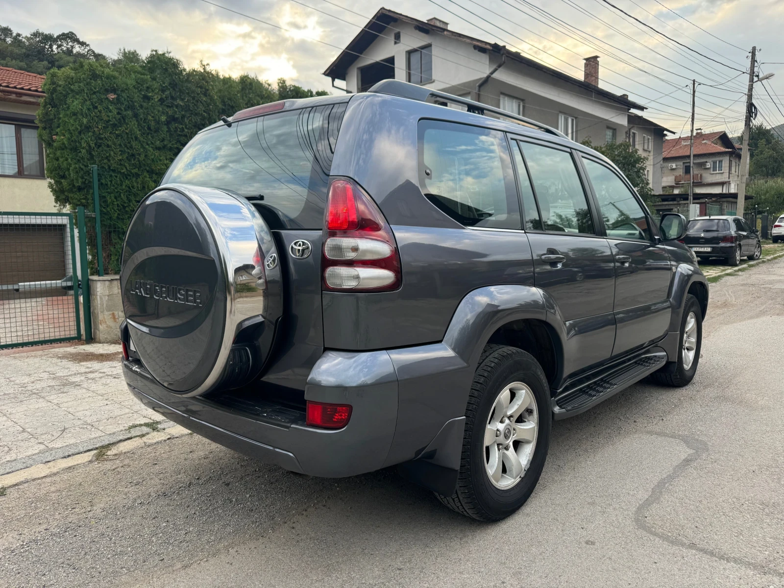 Toyota Land cruiser 3.0D4D 163к.с. Автоматик - изображение 4