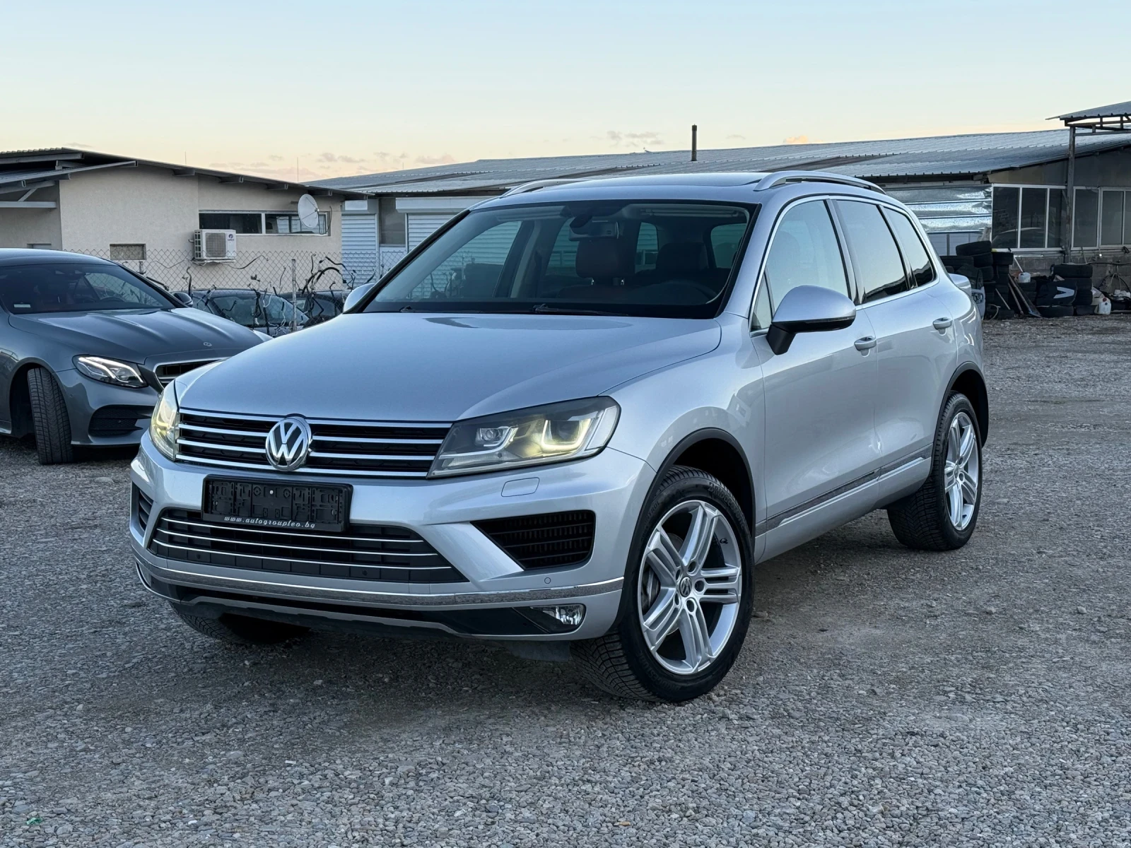 VW Touareg 3.0 TDI V6 LIZING  - изображение 3