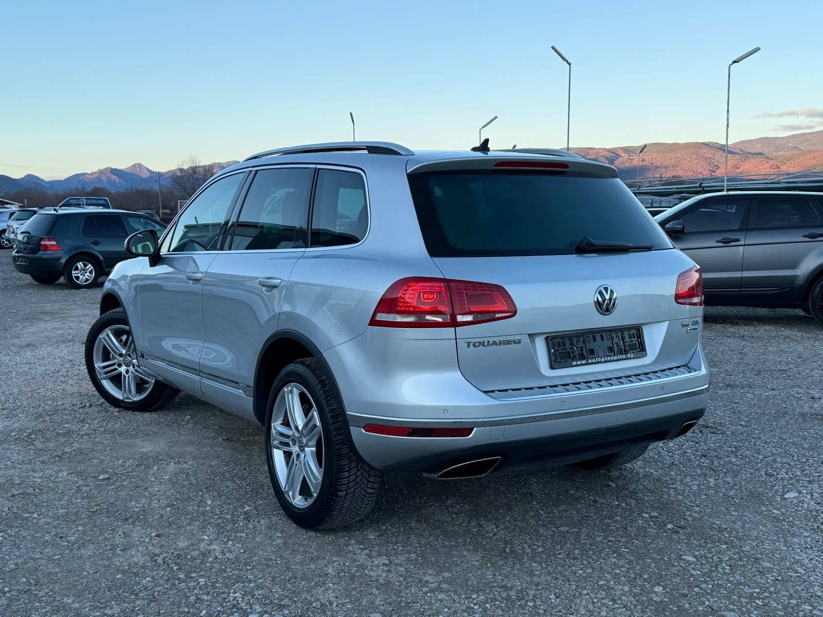 VW Touareg 3.0 TDI V6 LIZING  - изображение 5