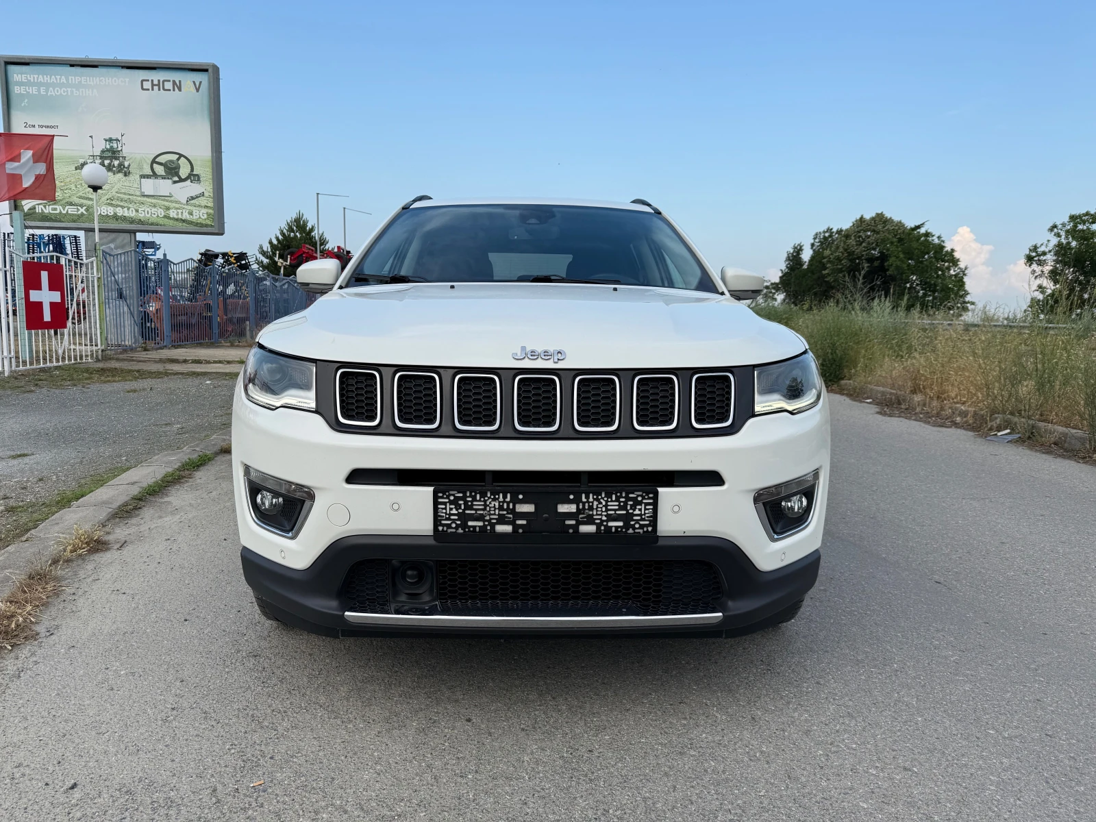 Jeep Compass 2.0 AUT. NAVI 4x4 ШВЕЙЦАРИЯ - изображение 5