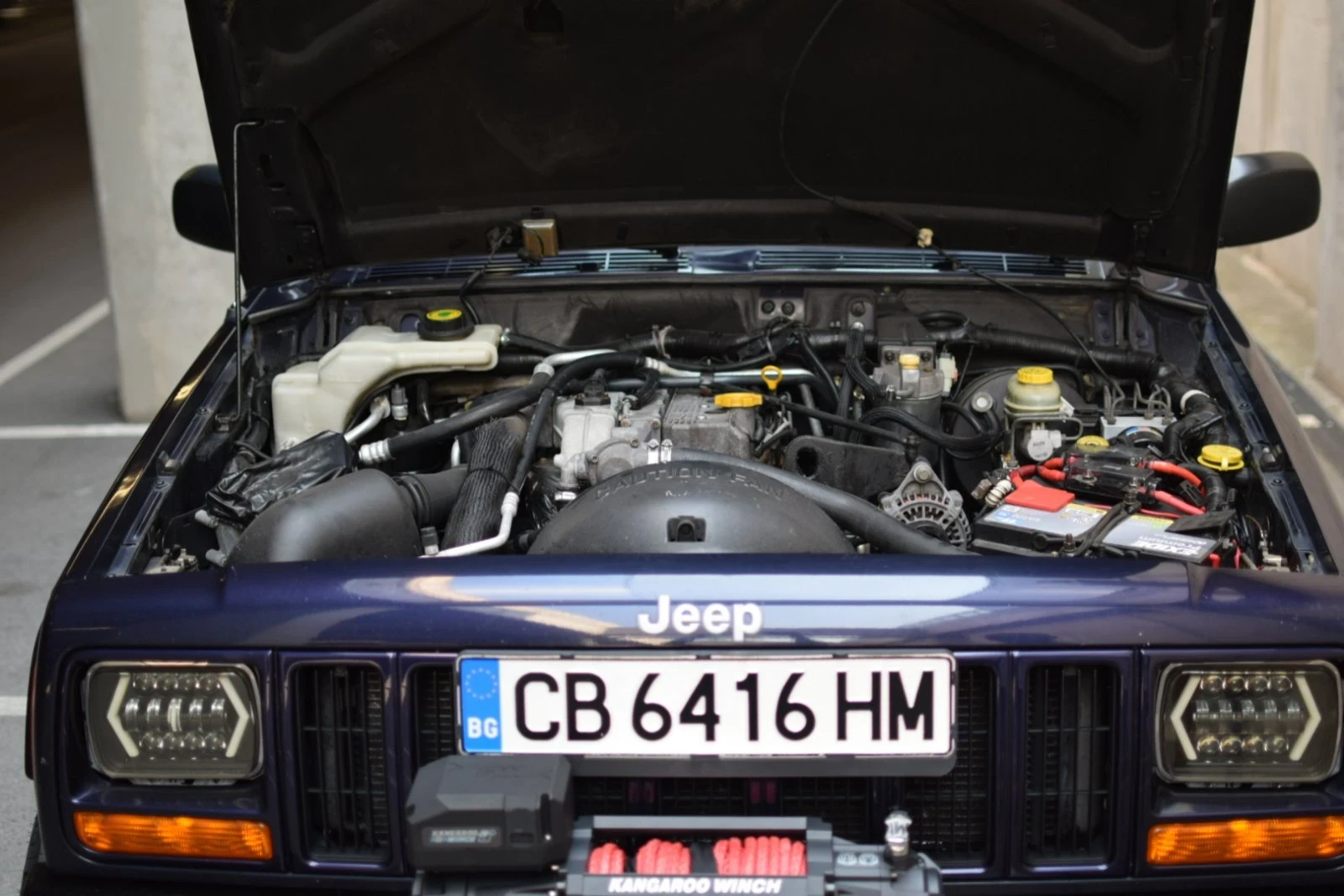 Jeep Cherokee XJ 2.5D, снимка 8 - Автомобили и джипове - 54190095