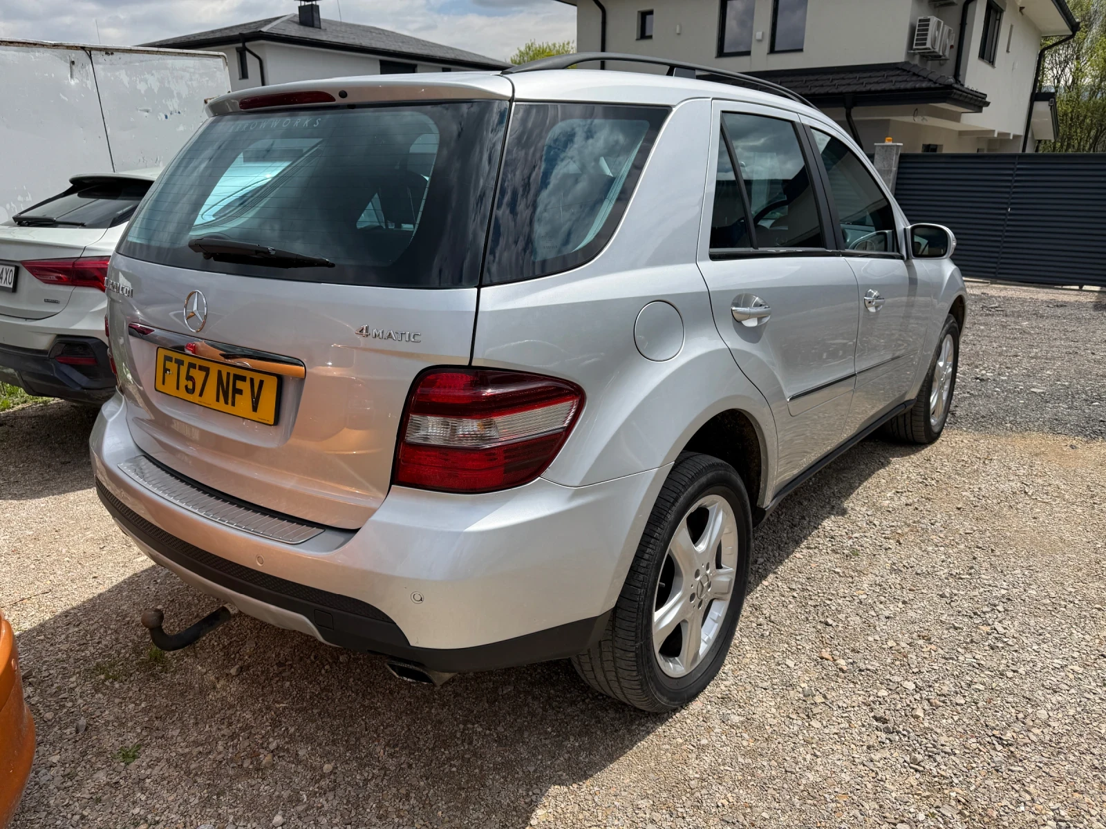 Mercedes-Benz ML 320 Sport, снимка 3 - Автомобили и джипове - 54388017