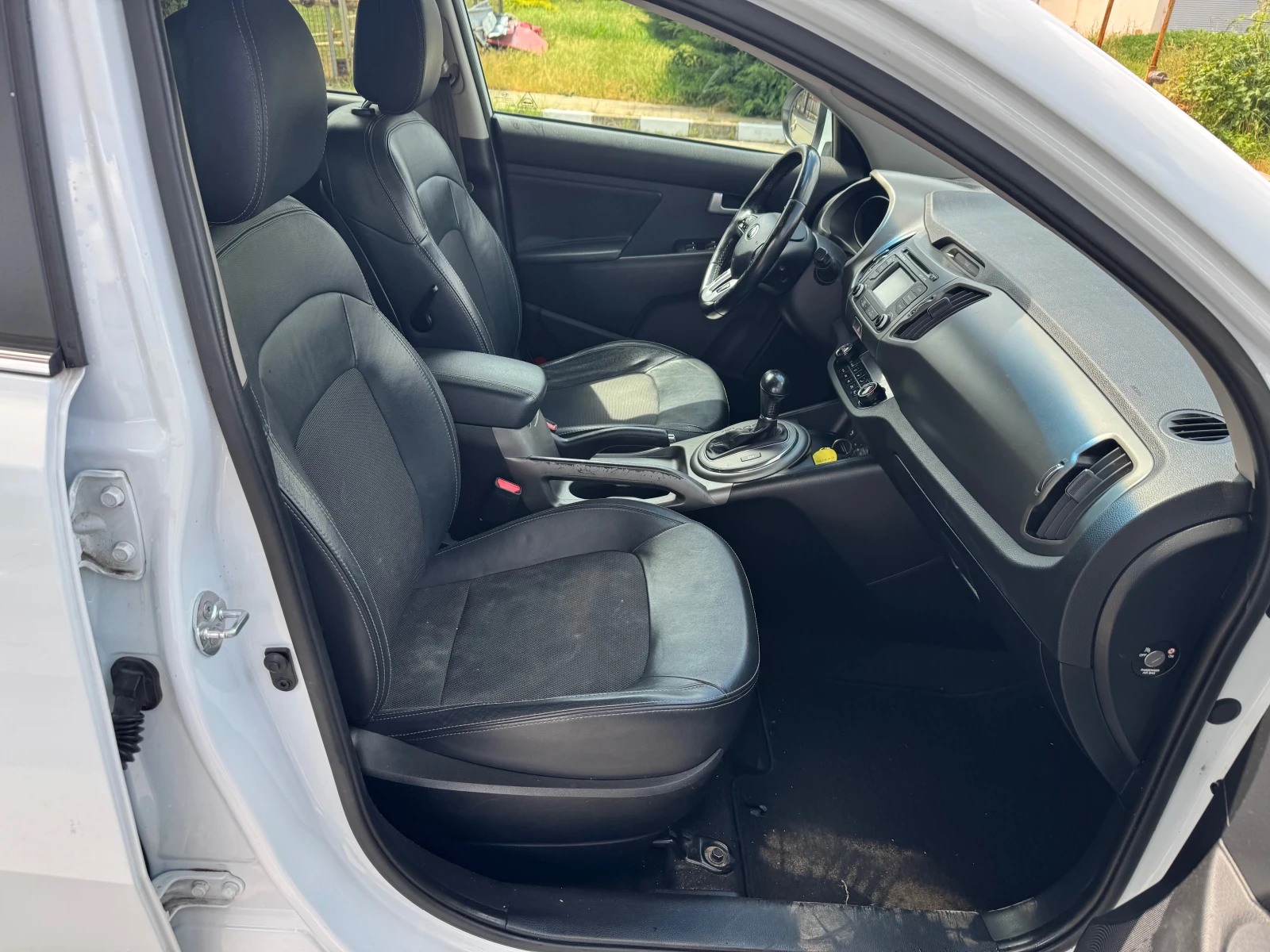 Kia Sportage 2.0 CRDI REBEL 4x4 EURO 5B, снимка 13 - Автомобили и джипове - 54751044