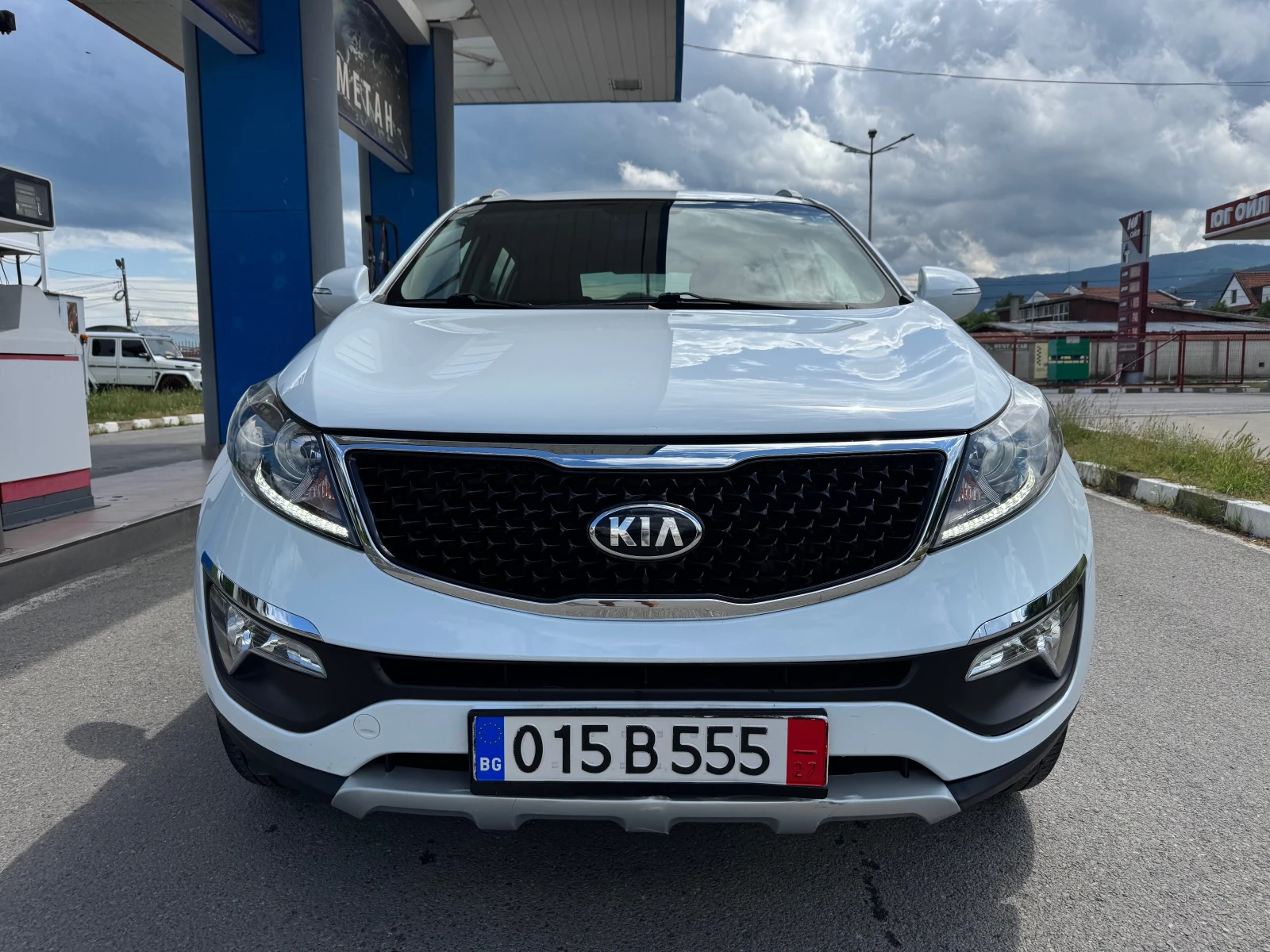 Kia Sportage 2.0 CRDI REBEL 4x4 EURO 5B, снимка 2 - Автомобили и джипове - 54751044