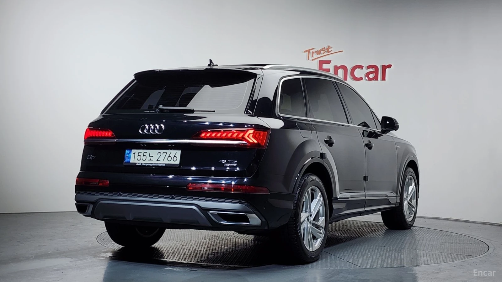 Audi Q7 ОБДУХВАНЕ* 360 КАМЕРА* HEADUP* ПАМЕТ* ПАНОРАМА, снимка 2 - Автомобили и джипове - 55624034