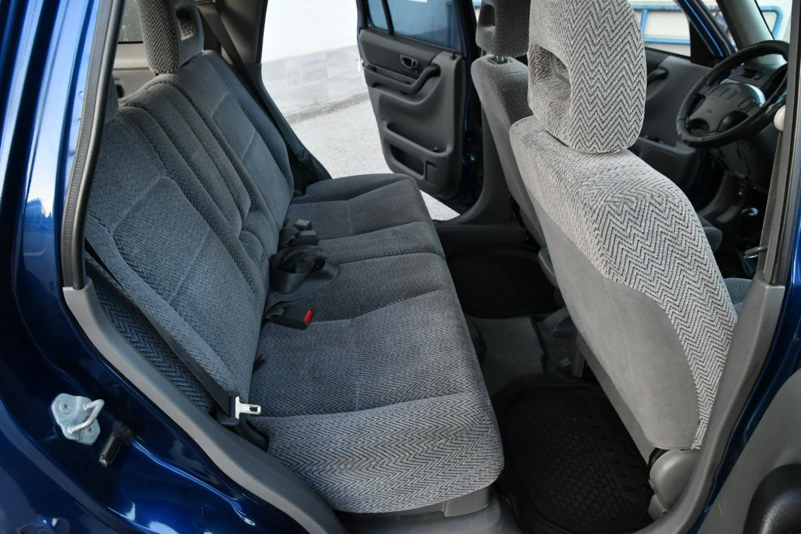 Honda Cr-v 2.0 Бензин/Газ, снимка 11 - Автомобили и джипове - 56133236