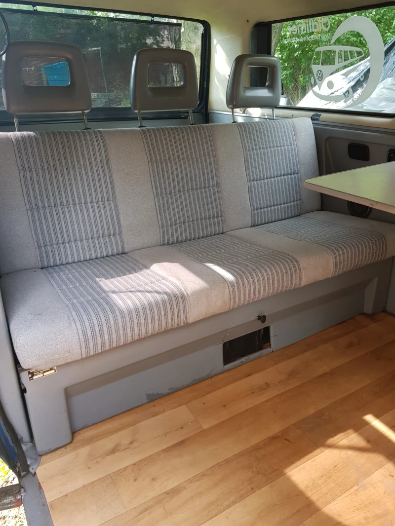 VW Multivan, снимка 3 - Бусове и автобуси - 51966633