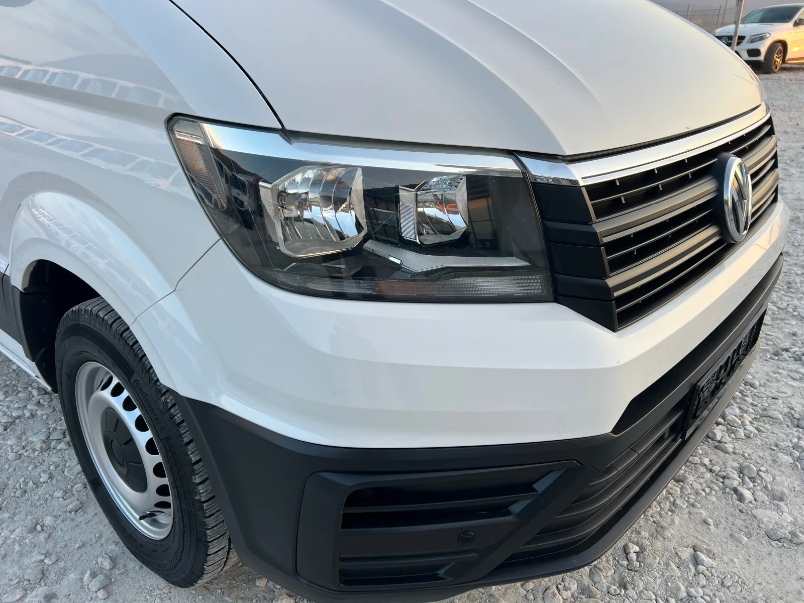 VW Crafter MAXI - KLIMA, снимка 4 - Бусове и автобуси - 53851895