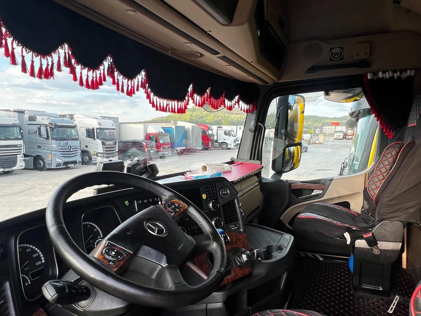 Mercedes-Benz Actros  - изображение 10