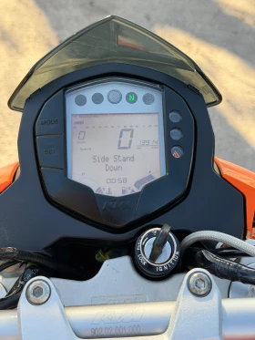 Ktm Duke 200куб-АКРАПОВИЧ-13х.к-ШВЕЙЦАРИЯ, снимка 8