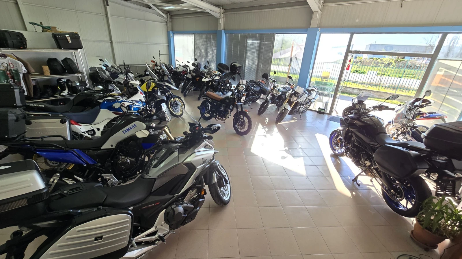 Honda Cb 125 i 2000 км ! Нов ! Лизинг !, снимка 14 - Мотоциклети и мототехника - 54113843