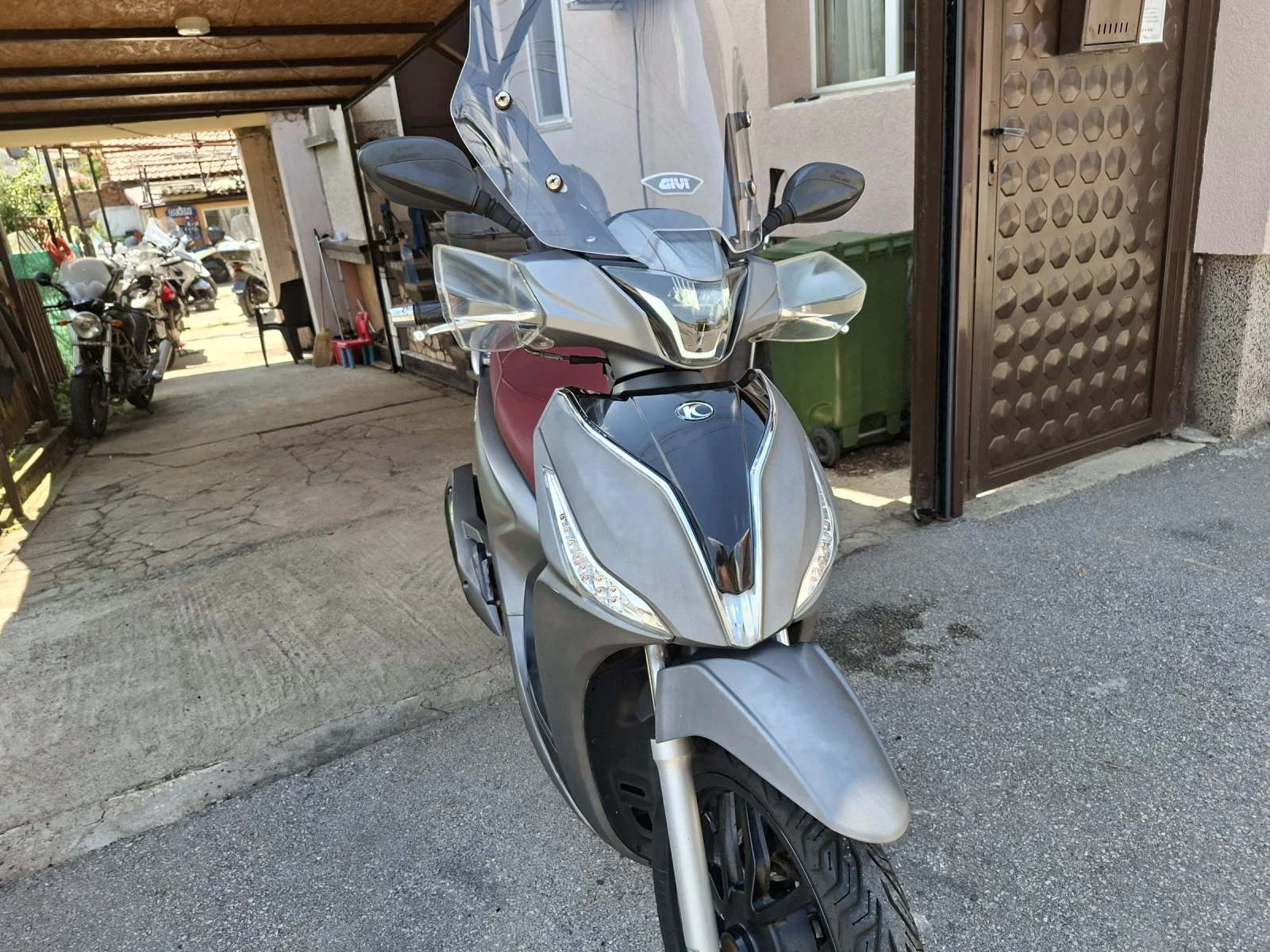 Kymco People 125ie People S ABS ����� �� �1 ��� � ���������� | Mobile.bg � ����������� 5