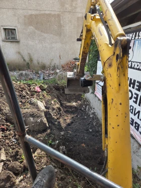 Багер Komatsu PC15R, снимка 3