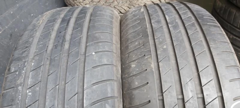 Гуми Летни 225/50R17, снимка 1 - Гуми и джанти - 32927016