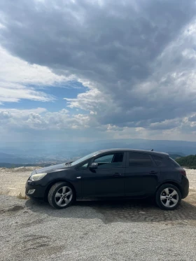 Обява за продажба на Opel Astra J 1.7CDTI ~4 500 лв. - изображение 2