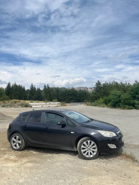 Обява за продажба на Opel Astra J 1.7CDTI ~4 500 лв. - изображение 1